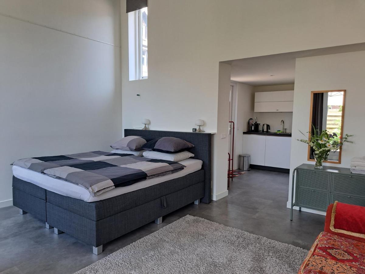 Luxe Ruime Studio Op Unieke, Rustige Locatie ドックム エクステリア 写真