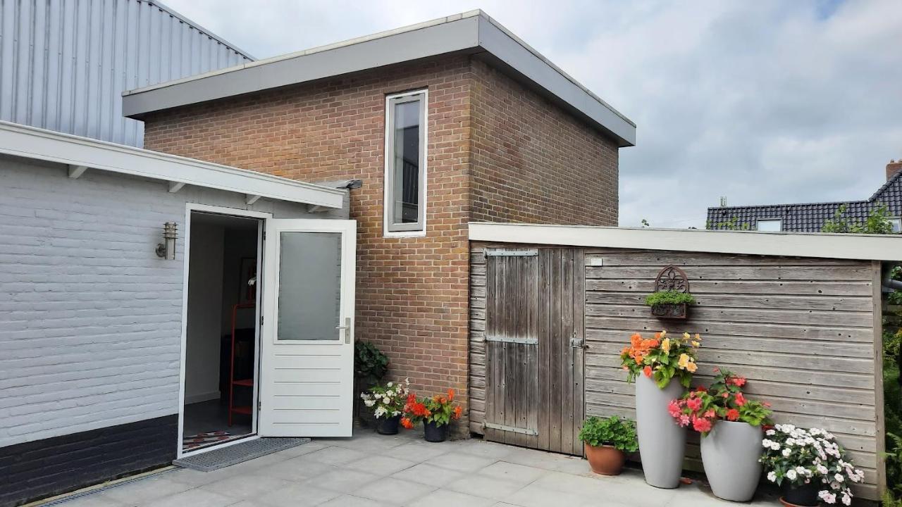 Luxe Ruime Studio Op Unieke, Rustige Locatie ドックム エクステリア 写真